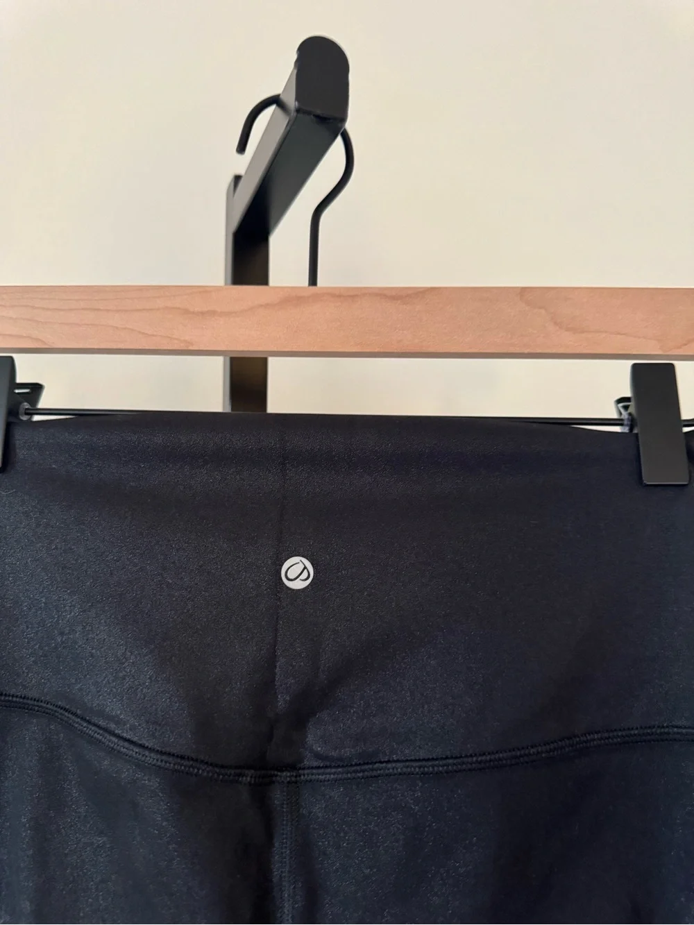 CRZ YOGA offers leggings